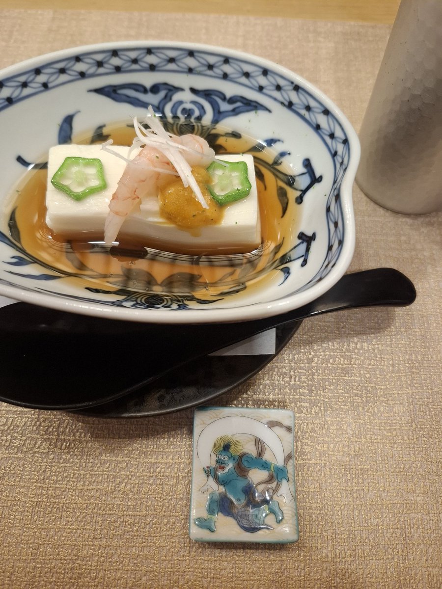 NipporiK's tweet photo. わかるかな？こまつさんのお通しも🎋
心太みたいになってる😋
👩出勤予定👩
７日(火)レイ・リコちゃん
後は誰かな('_'?)
８日(水)ノア・ヨウコ・リコちゃん
９日(木)オト・ノア・レイ・シズカちゃん
#日暮里
#スナック貴族
#アルバイト募集中👩 https://t.co/ic5nSShrCr