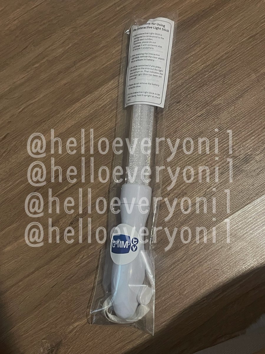 helloeveryoni1's tweet photo. ขออนุญาตขายแท่งไฟจากคอนเสิร์ต GiminiFourt My turn concert ปี 2023 ค่า แท่งไฟแท้จาก GMMTV สามารถกดเปิดปิดไฟได้ปกติเลยค่ะ (330฿ รวมส่ง) สนใจ DM มาดูรูปเพิ่มได้เลย #Fourthnattawat #เจมีไนน์โฟร์ท #GeminiFourth #Gemini_NT #ตลาดเจมีไนน์โฟร์ท #ตลาดgeminifourth #ตลาดนัดgmmtv #ตลาดนัดgmm https://t.co/AEVFmfahcn