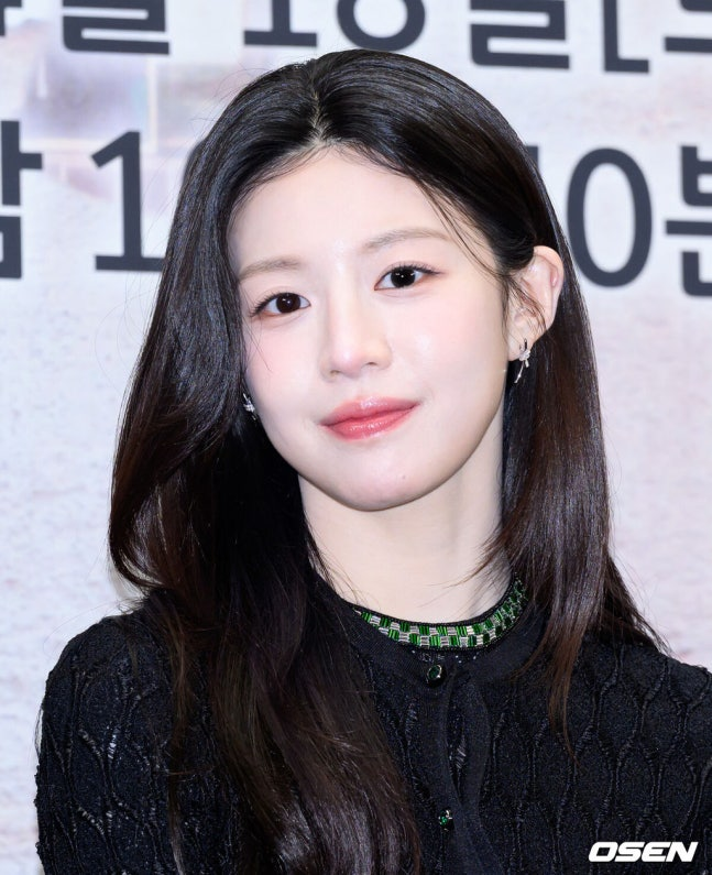 tang__kira's tweet photo. Go Younjung akan membintangi film Nambol, film action beladiri berlatarbelakang sejarah era Joseon.

9 Petarung di era awal dinasti Joseon berangkat ke Tsushima untuk menyelamatkan sandera yang ditawan perompak Jepang

Selain Go Younjung, Lee Byunghyun juga akan membintangi film ini. Sedang tahap pra-produksi

https://t.co/gKgxrI1kaf