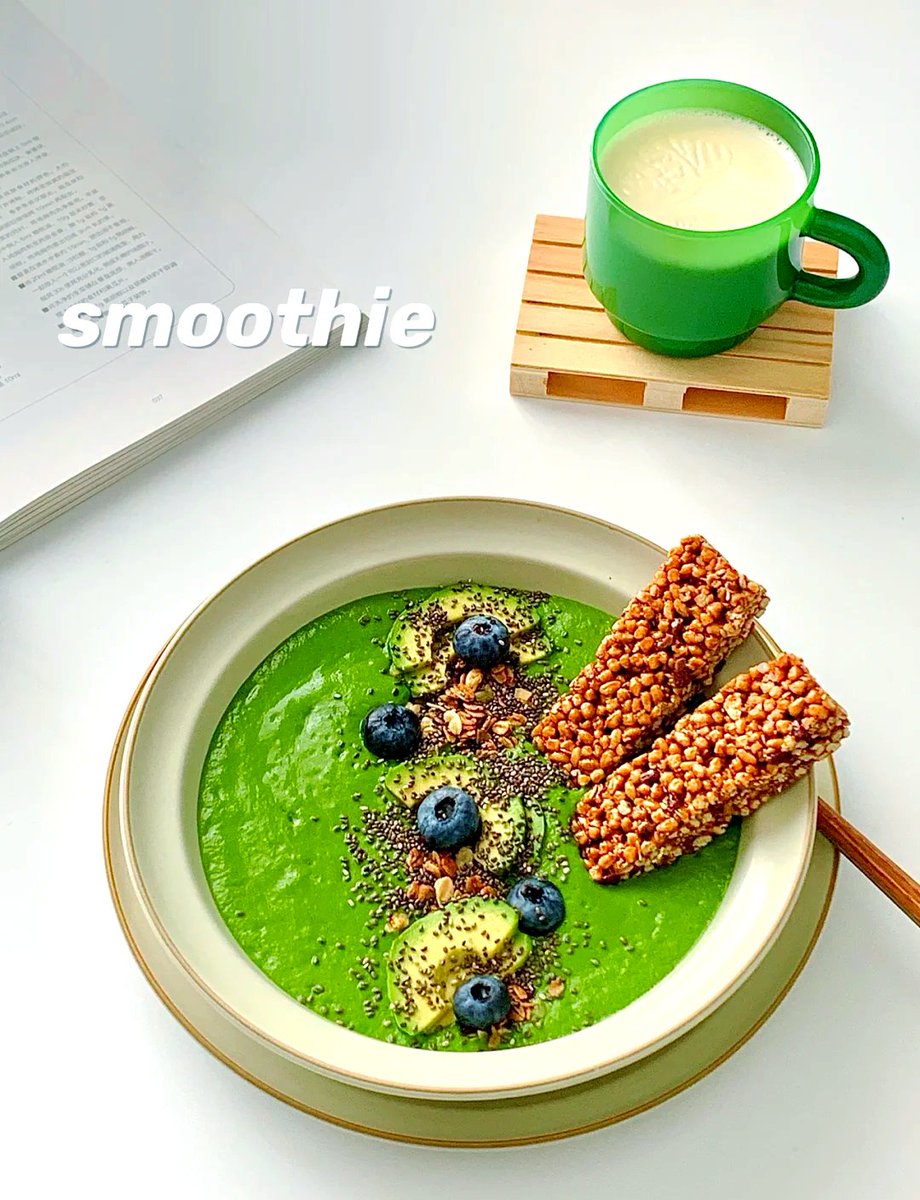 Zahar13616787's tweet photo. Stocked up on fresh kale, ripe avocados and organic oats for a week of healthy meals!  Perfect for quick, nourishing dishes on busy days. https://t.co/2GuV67cEAz