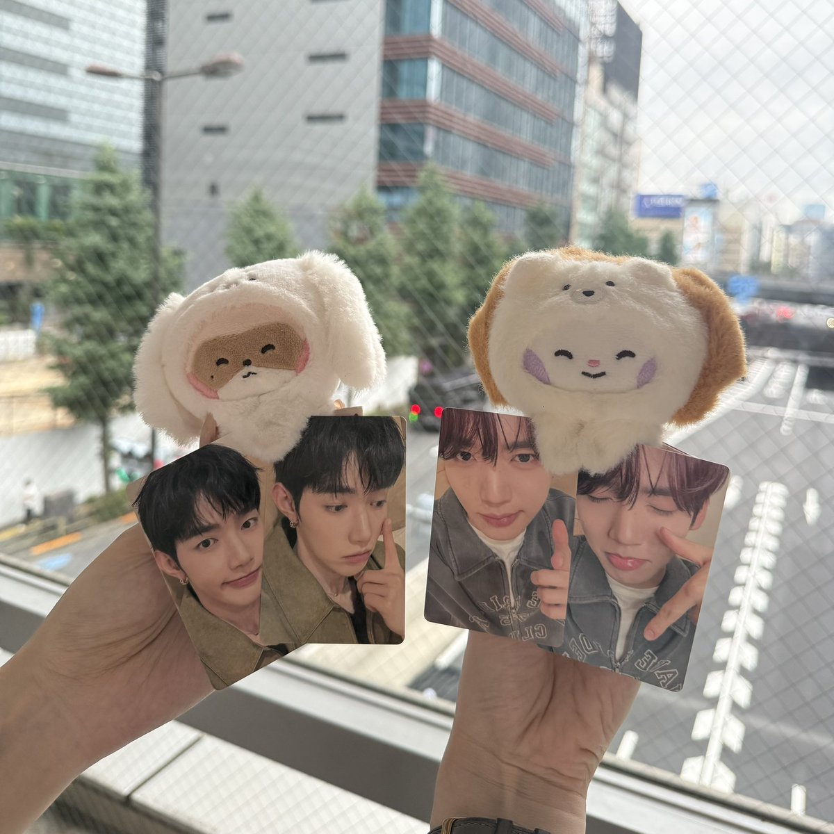 zbts710's tweet photo. ショーコン横浜3days→オフイベ→ゲリラライブと推したちにたくさん会えて幸せな推し活weekでした。早く次の現場ください。大ロス、、😭#AND2BLE #アンダブル #앤더블 https://t.co/a5v2t1xk4v