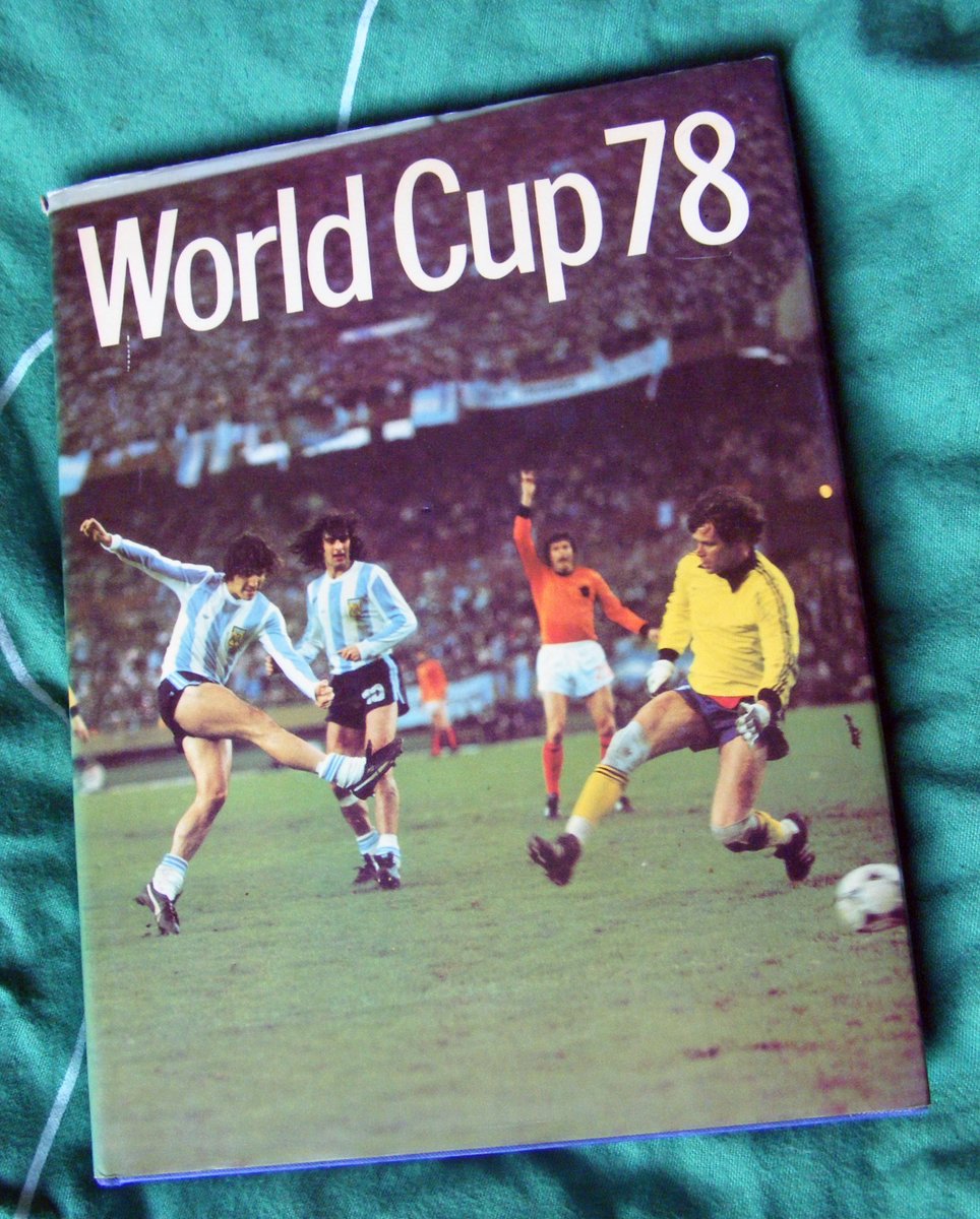 GotNotGot's tweet photo. Anyone else got this beauty?
Phil Soar/Erich Baumann - Marshall Cavendish.
Absolutely stunning photography.
#gotnotgot #argentina78 https://t.co/KWUKIJxWDQ