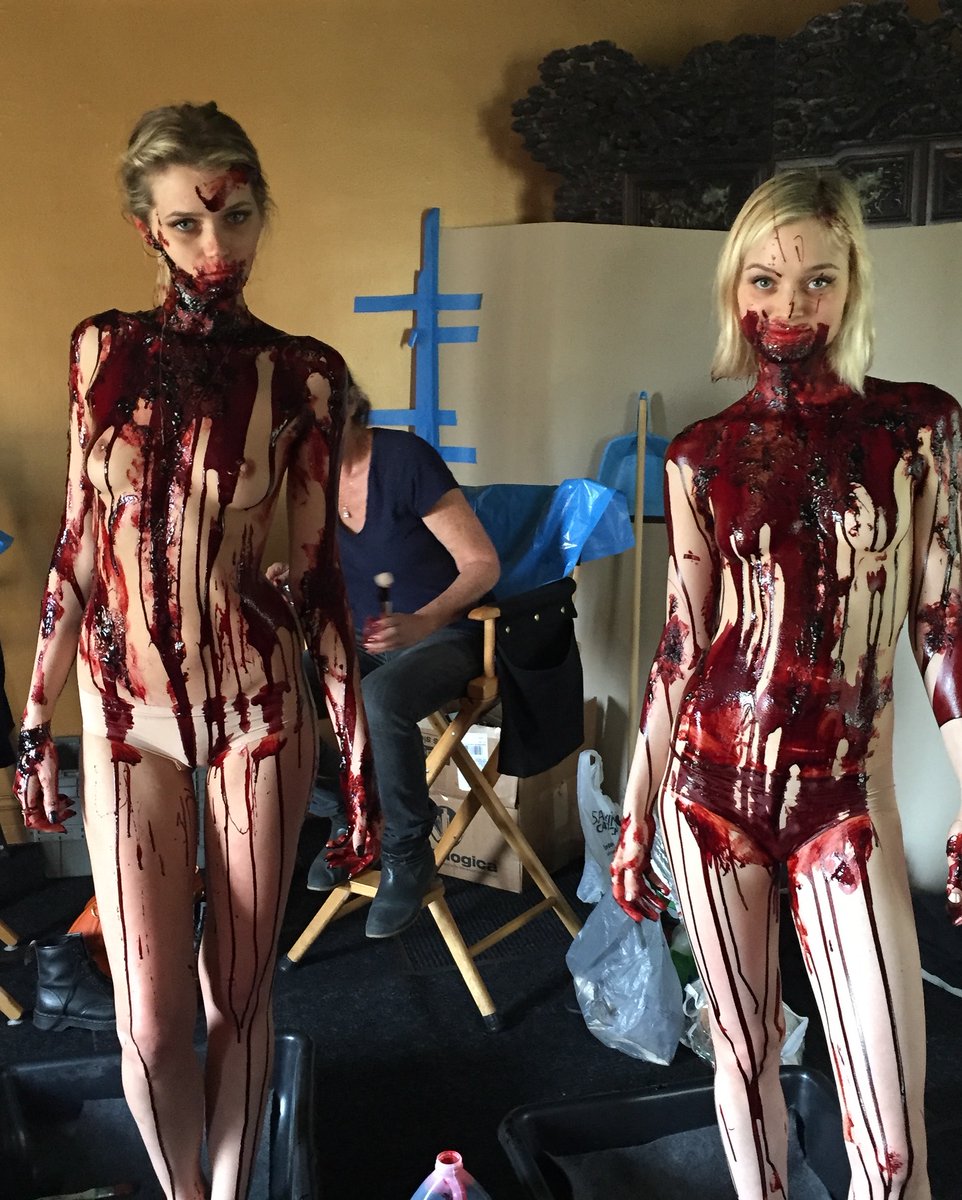 NWR_pic's tweet photo. THE NEON DEMON 10 years
Abbey Lee posted some never-see-before THE NEON DEMON bts pics ①

https://t.co/eUxZMtm162 https://t.co/r94ahYDGQf