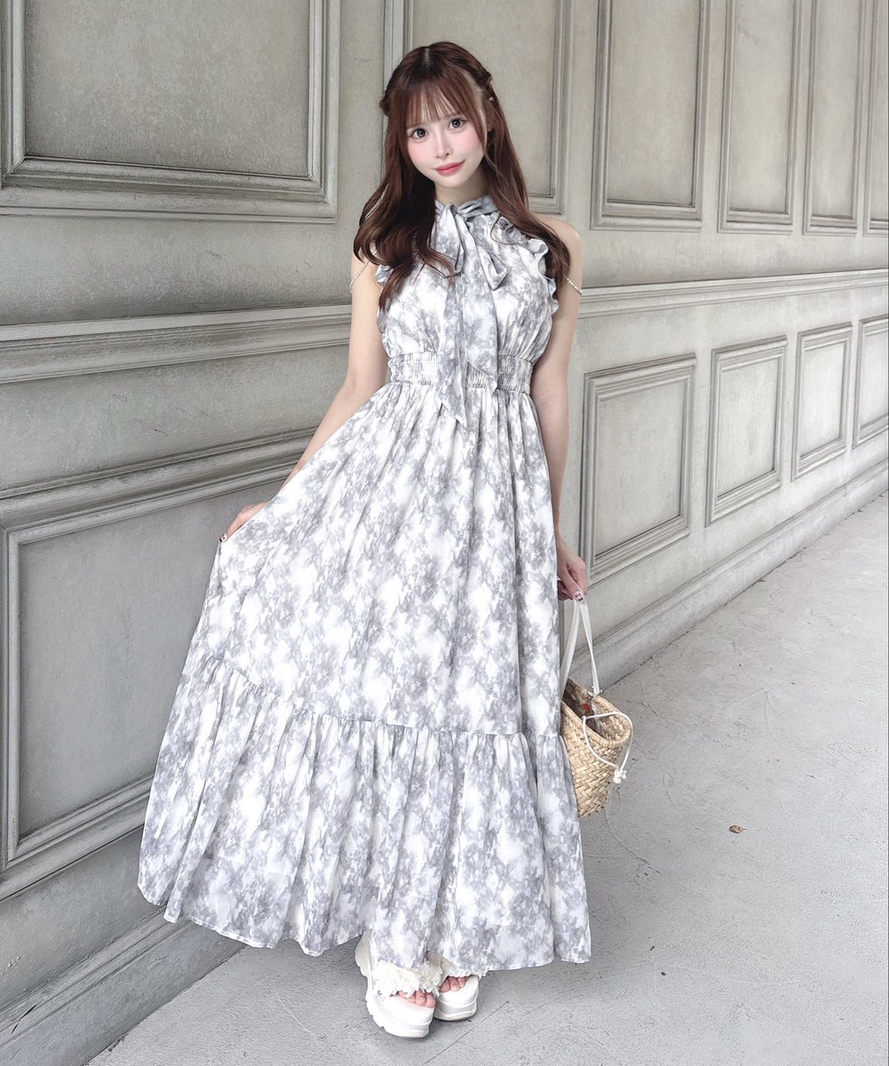 oneway_jp's tweet photo. 𝟕/𝟏𝟎 𝑺𝑻𝑨𝑹𝑻...💍˚⌖
最強ワンピで梅雨の憂鬱さも吹き飛ばすかわいさ՞⸝⸝•̀⩊•́⸝⸝՞♡ https://t.co/5sUJFlkLOP