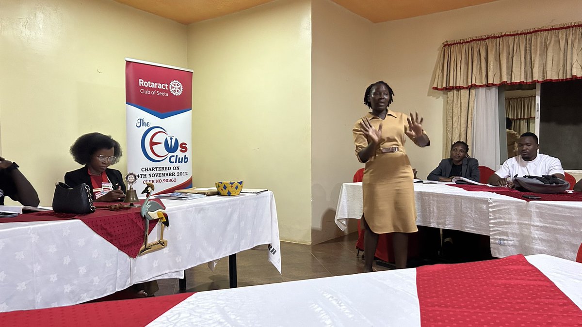 rotaractseeta's tweet photo. THANK YOU to our incredible Guest Speaker, Nanyonga Margaret (Nalongo) from the Rotary Club of Mukono! Last night’s Real talk by on Premarital Well-being was absolutely eye-opening. We deeply appreciate you sharing your wisdom and authentic advice to everyone #rotarylegacy https://t.co/R0NE0Xp2Pz
