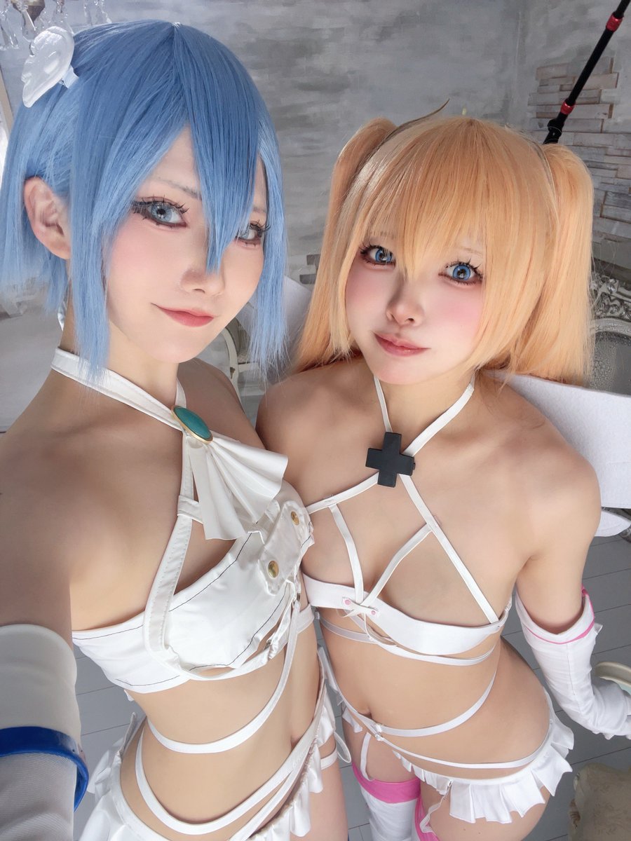 ____aya17____'s tweet photo. 🩷リリエル × ノキエル🩵

夏コミ新刊の撮影してきました🪽⋆.*
楽しみすぎるーっ♡♡

ノキエル🩵たんすちゃん
（@tansuuu_0614 ）

 #にごリリ #nigoriri #ririsa_cosplay https://t.co/H4O1aDpD5K