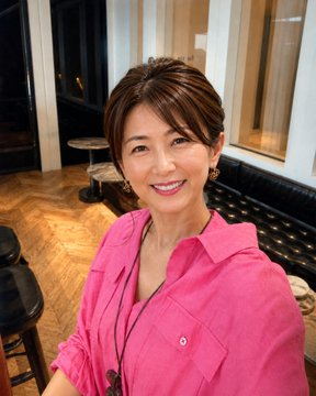 hannahlear1997's tweet photo. 女って、 若さで勝つ時期と、 年齢で完成する時期があると思ってます。  今の私は、どっちに見えますか？ https://t.co/GgMT651SMn