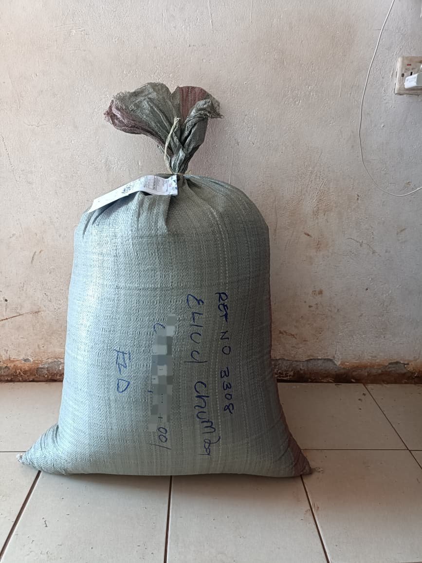 andrewk3360's tweet photo. 10kgs eldoret delivery 🚚 ✅

🌱 Boma Rhodes Seeds for Sale – KSh 800 per kg!

Grow high-quality, drought-tolerant pasture ideal for grazing and hay production.

Make your order today

📞 0703902390 https://t.co/cxuZ7rPMpA