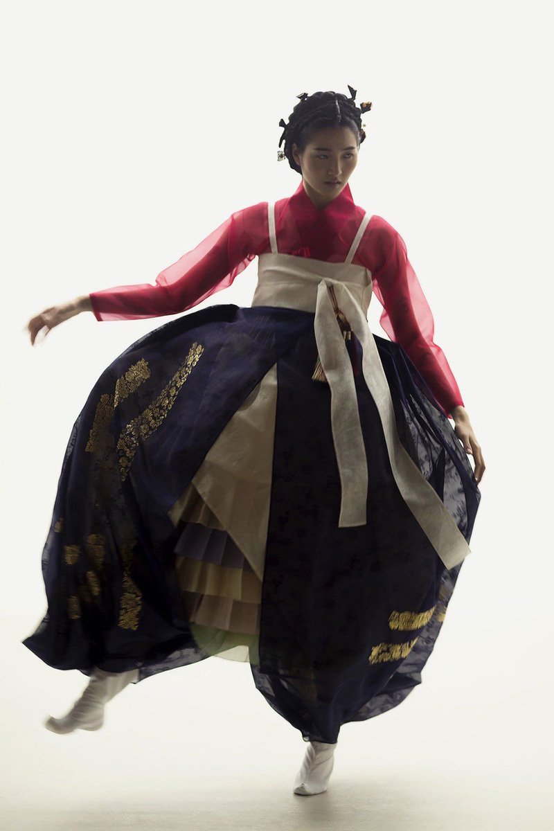 nulpuleunsonamu's tweet photo. #한복 
#한국 
#Hanbok 
말군 (襪裙)

ⓒ Damyeon. https://t.co/KarvM2oMpW