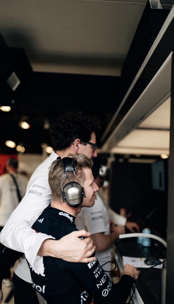 AudiSport27's tweet photo. 🚨 BINOTTO SLAMS DOOR SHUT ON SAINZ

According to rumors, Carlos Sainz patience with Williams has run out due to upgrades not working.

"We have a young and an experienced driver. We essentially have two first-choice drivers, both are very fast, we are happy."

📰 (@SkySportsF1) https://t.co/4XTVosJngj
