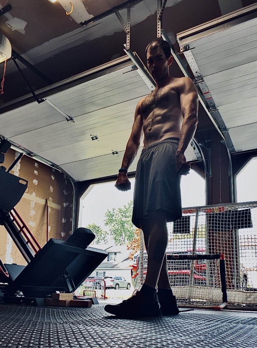 BTScienceGuy's tweet photo. Today marks the 1 year anniversary (and 6 months of return to lifting):
Labrum reattached 330 degrees
6 implants in arm/shoulder
Bicep tenodesis
Humeral head shaved
Destroyed floating cartilage removed.

Day of surgery, 217lbs
1st day back: 169lbs
Today: 182.5lbs https://t.co/0kKI5tHD0C