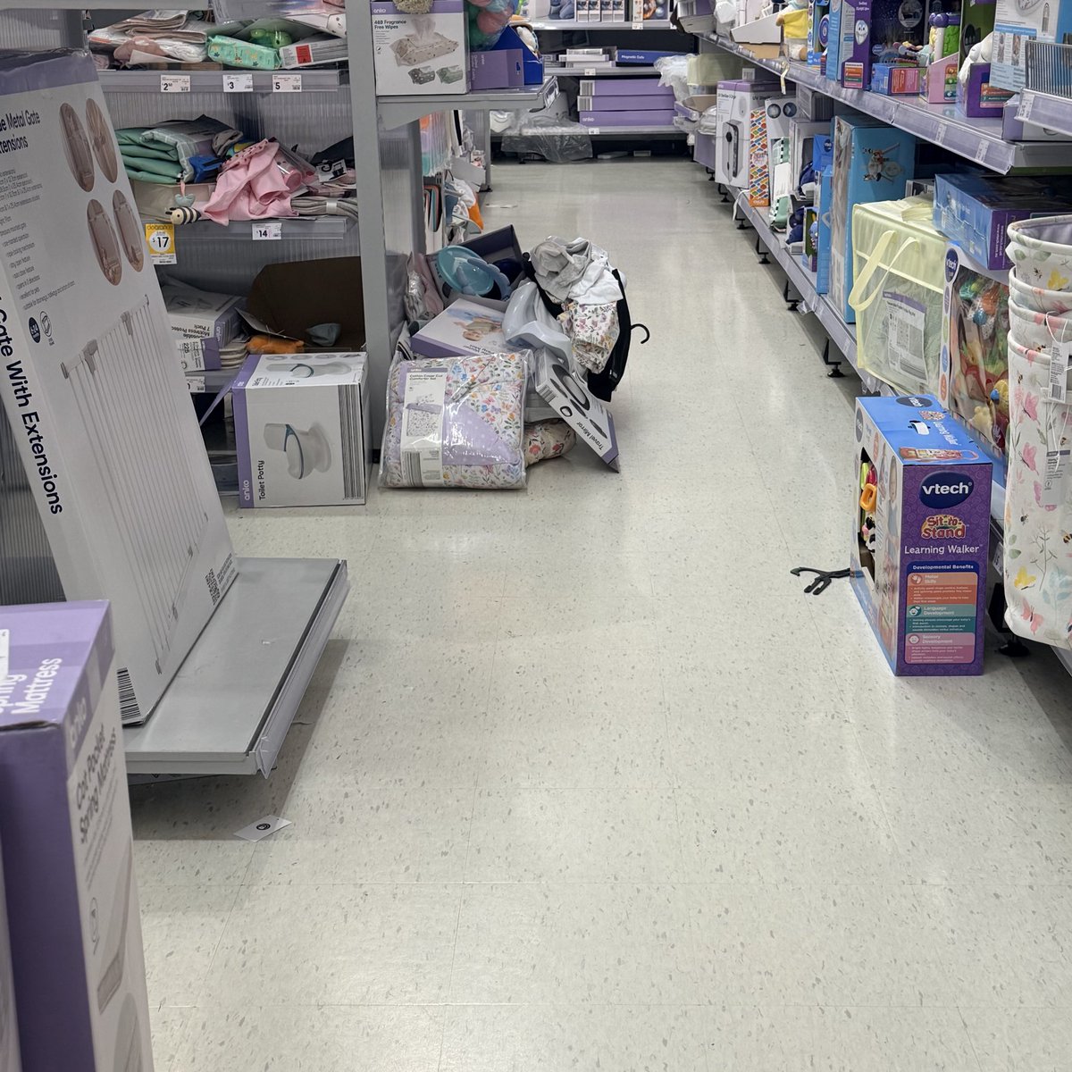 wokeisacancer's tweet photo. @kmart Forest Lake so 10 days later and this is the same old standard  , I watch team members just ignore the mess or walk over stock on the floor . These standards are appalling, some of the worst I’ve ever seen anywhere in the world. https://t.co/nY7GtWTaph