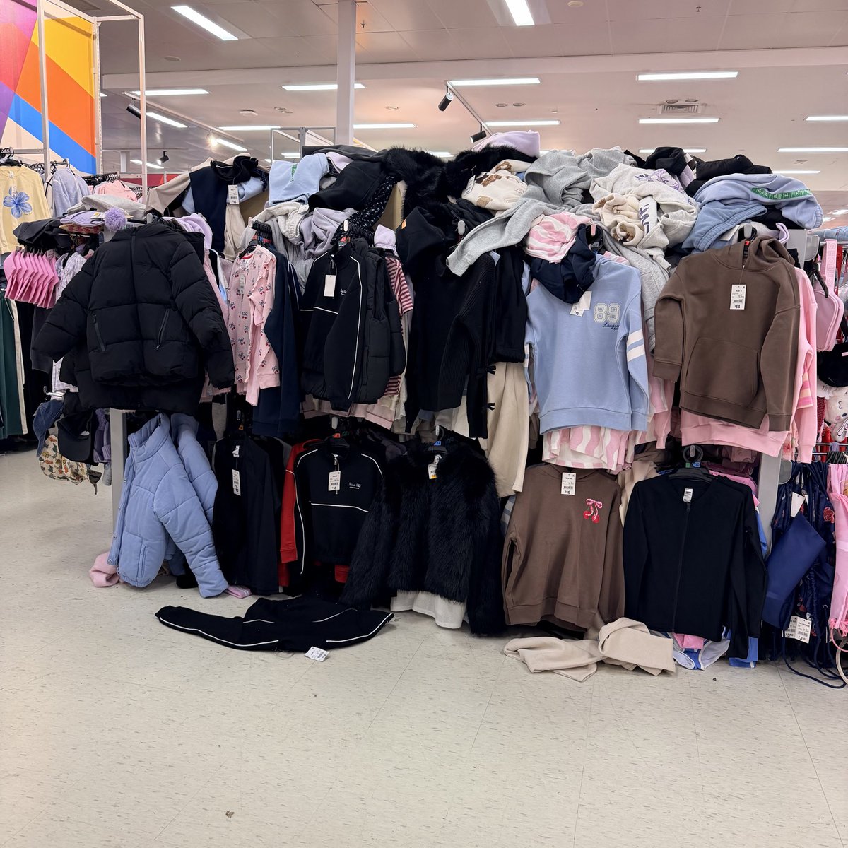 wokeisacancer's tweet photo. @kmart Forest Lake so 10 days later and this is the same old standard  , I watch team members just ignore the mess or walk over stock on the floor . These standards are appalling, some of the worst I’ve ever seen anywhere in the world. https://t.co/nY7GtWTaph