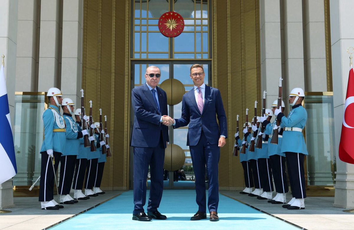 eha_medya's tweet photo. 🔴Cumhurbaşkanı Erdoğan, NATO Ankara Zirvesi kapsamında Finlandiya Cumhurbaşkanı Alexander Stubb ile Cumhurbaşkanlığı Külliyesi’nde bir araya geldi.

#NATOsummit https://t.co/XZxTfYtGSp