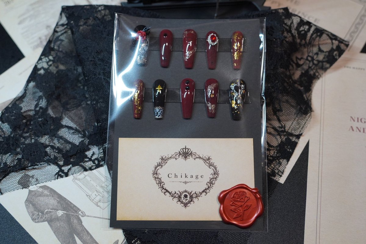 chikage_nail's tweet photo. 販売します

https://t.co/SQ5hjyZO6r

#ハンドメイド
#ネイルチップ
#ゴシック
#ホラー
#ダークファンタジー https://t.co/aVIqtWO6Hi