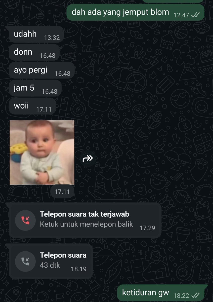 ddownayy's tweet photo. menemani turis bekasi yg lg galau. https://t.co/iXRs40w73a