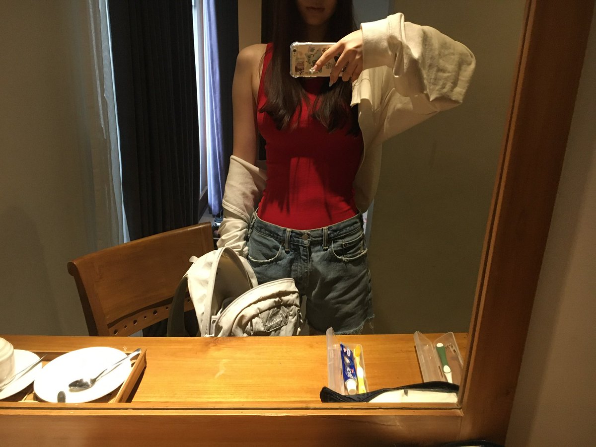 Judyuurl's tweet photo. 😼 https://t.co/qtQ9q86VeO