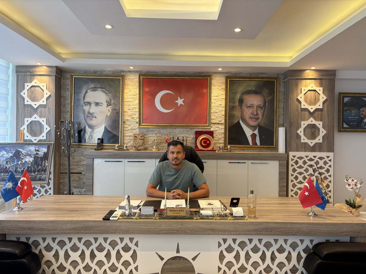 DemreAkParti's tweet photo. 📍Ak Parti Demre İlçe Başkanlığı 
Tüm Hemşehrilerimizi çay içmeye sohbet etmeye bekleriz.

Nöbetçi Başkan Cemal Karaçalık

#AkParti
#AkPartiAntalya
#AkPartiDemre https://t.co/EgTYGdaN1f
