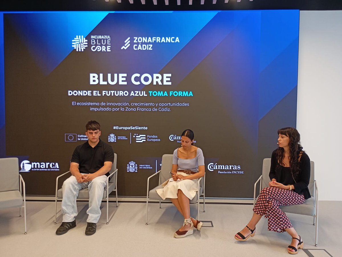 ZFCadiz's tweet photo. La presentación de #BlueCoreEnRuta en #Santander se ha completado con una interesante mesa redonda sobre 'Redes para el impulso de la economía y la #empresaazul: Proyecto HYDROSTORE' de la mano del Centro Tecnológico CTC, Leading Metal Mechanic Solutions y Astander.
#Innovación https://t.co/aM9Ot4AfnE