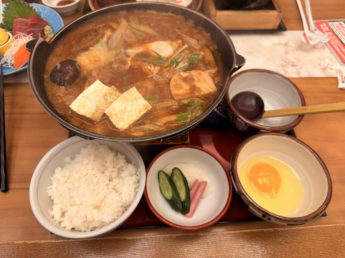 torazo52nips79's tweet photo. ひょんな理由で茨城来たから
久しぶりにばんどう太郎でご飯食べる🍚

多分茨城の周辺にしかない和食レストランだけど美味しいよ
特に味噌煮込みうどんが美味い(　ﾟдﾟ) https://t.co/kMDDQxLiuX