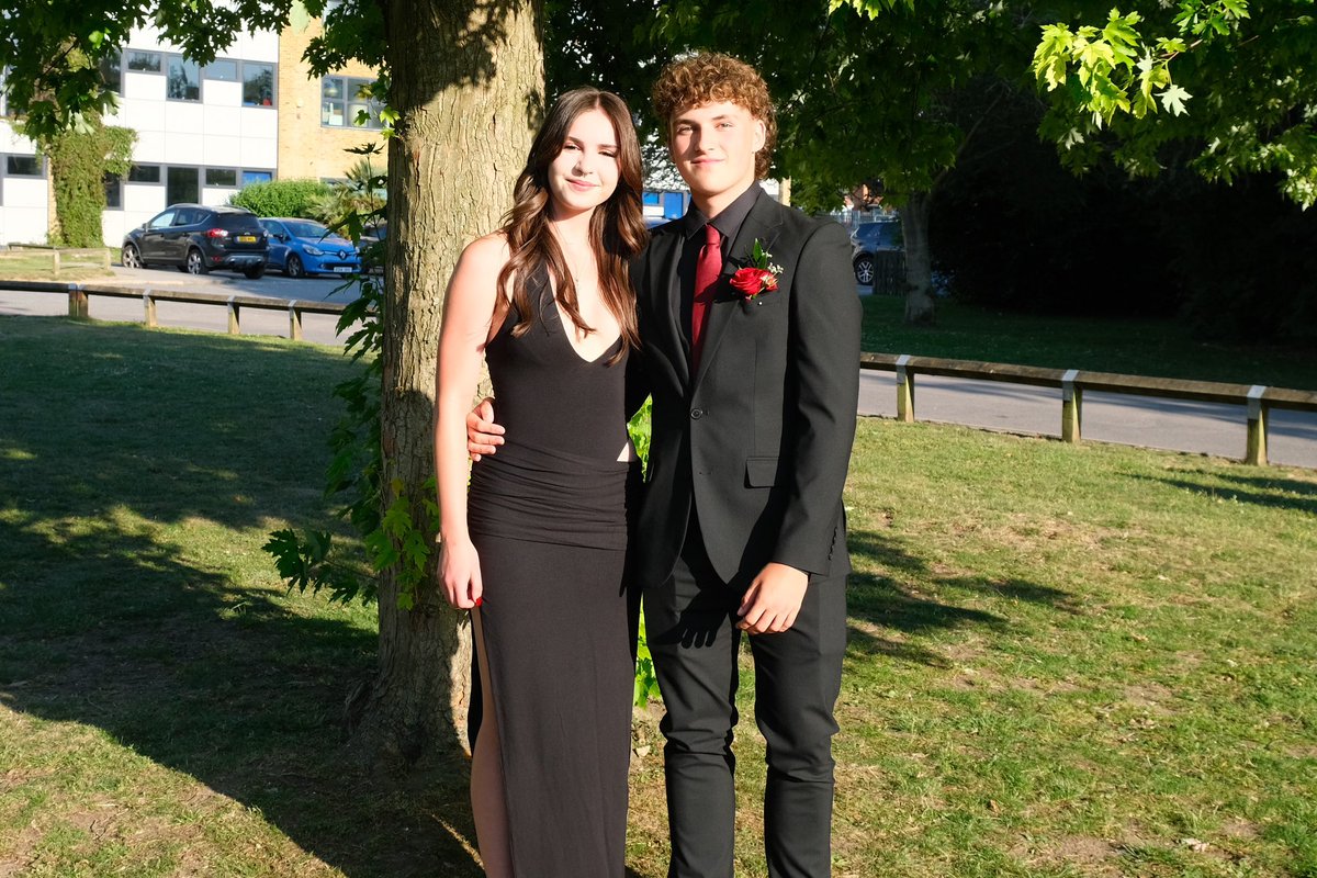 TheAbbeyTHAT's tweet photo. ✨ A fantastic evening celebrating our amazing Year 11 students at Prom last Friday! Wishing you all the very best for the future! we're so proud of everything you've achieved. 🎓💙

#BeTheBestYouCanBe https://t.co/5cb5zv0KNV