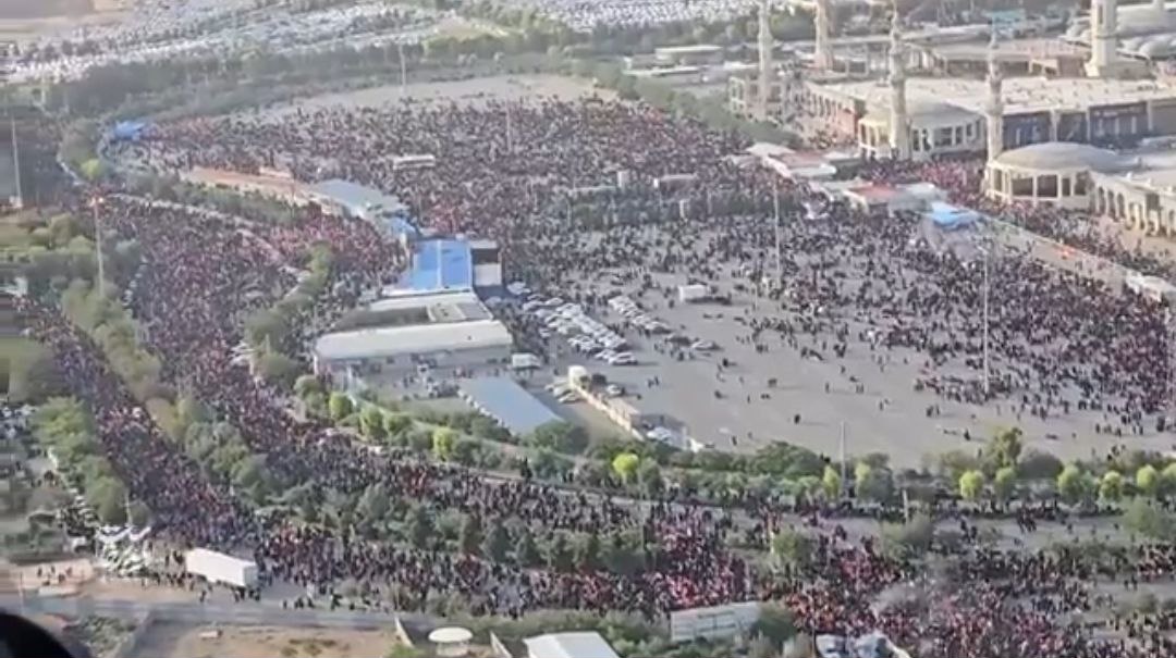 IMbeatreas's tweet photo. حتی مسجد جمکرانم نتونستن پر کنن https://t.co/exhaufD0rD