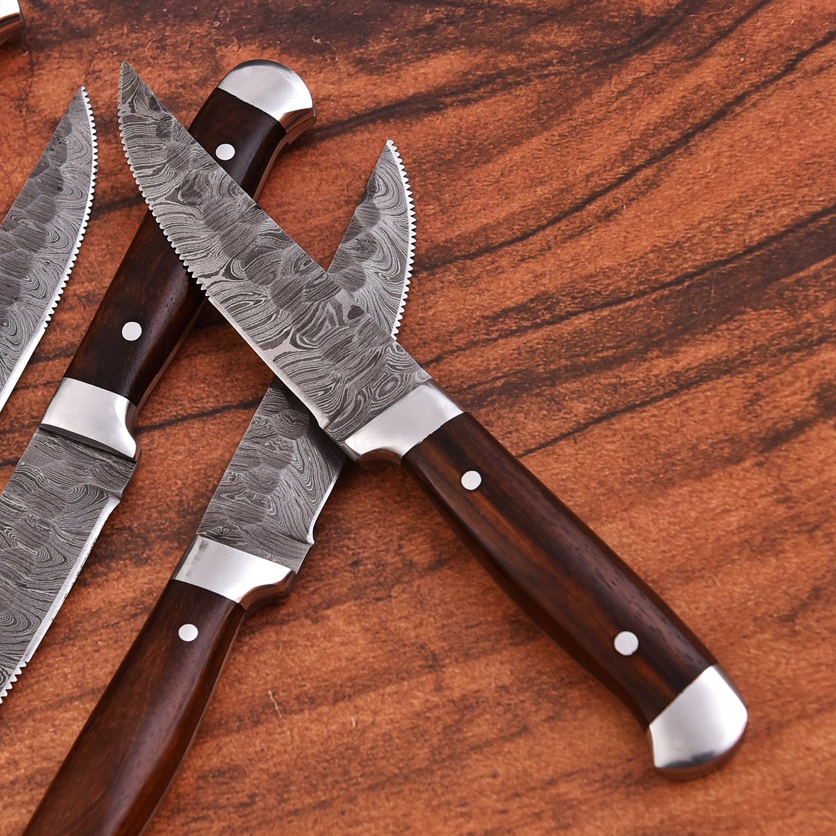 customknives65's tweet photo. https://t.co/M4ZeIDnH6q