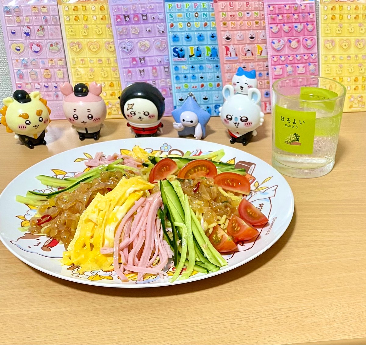 HiiCha0211's tweet photo. 冷やし中華始めました🤤

中華きくらげがいい感じ https://t.co/MFFvHdlmtO