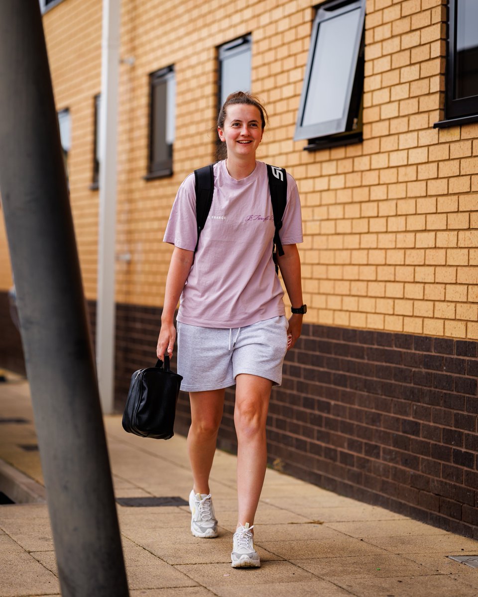 WolvesWomen's tweet photo. Wanderers through and through 💛 https://t.co/m9KxNEE5Tk