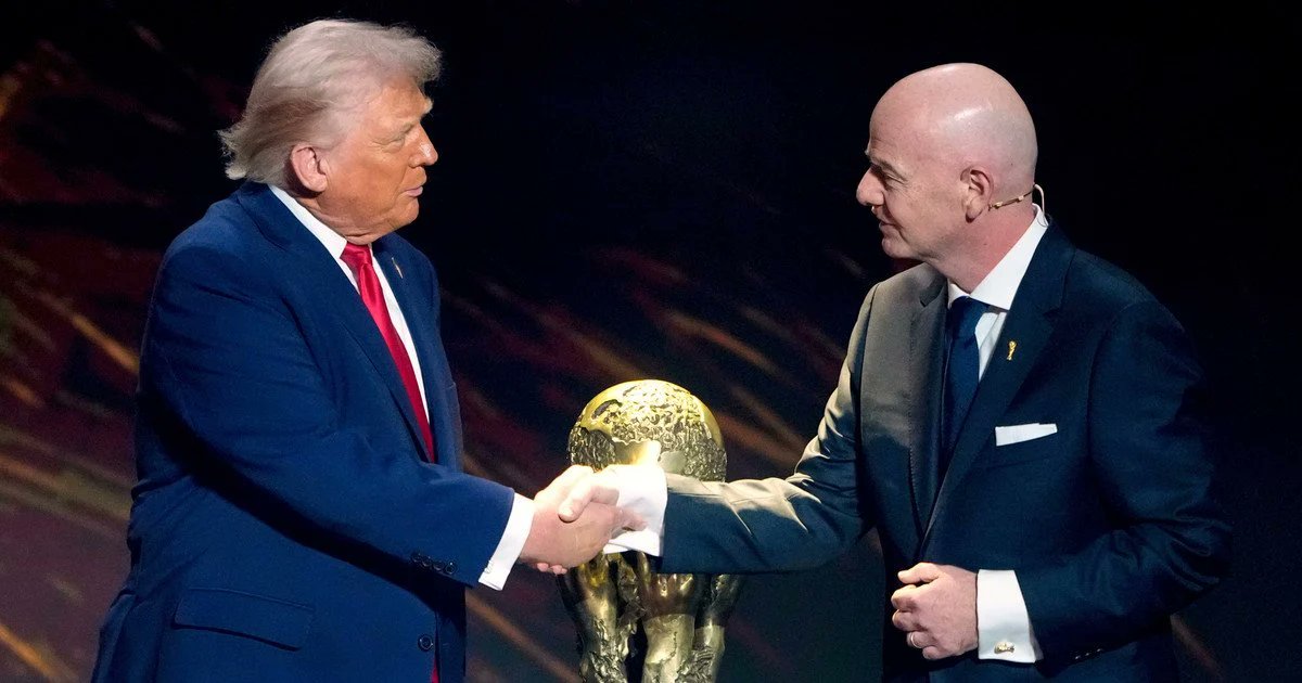 nexta_tv's tweet photo. Calls grow for Infantino to resign over Trump’s interference in the World Cup

FIFA President Gianni Infantino has faced criticism after the decision to overturn the suspension of US national team player Folarin Balogun.

According to media reports, the decision was influenced by a personal phone call from Donald Trump, who asked for the punishment to be reconsidered.

Balogun received a red card in the USA’s match against Bosnia and Herzegovina but was able to play in the round of 16 against Belgium. This sparked outrage in the football community.

Former Liverpool manager Jürgen Klopp said football should not depend on politicians. Former head of the English Football Association David Bernstein and Liberal Democrats leader Ed Davey also called on Infantino to resign, saying the situation undermines trust in the rules of the sport. 

At the same time, Trump’s intervention did not help the US team — it was crushed by Belgium 4–1, and Balogun, who was at the centre of the entire controversy, did not make any notable impact during the match.