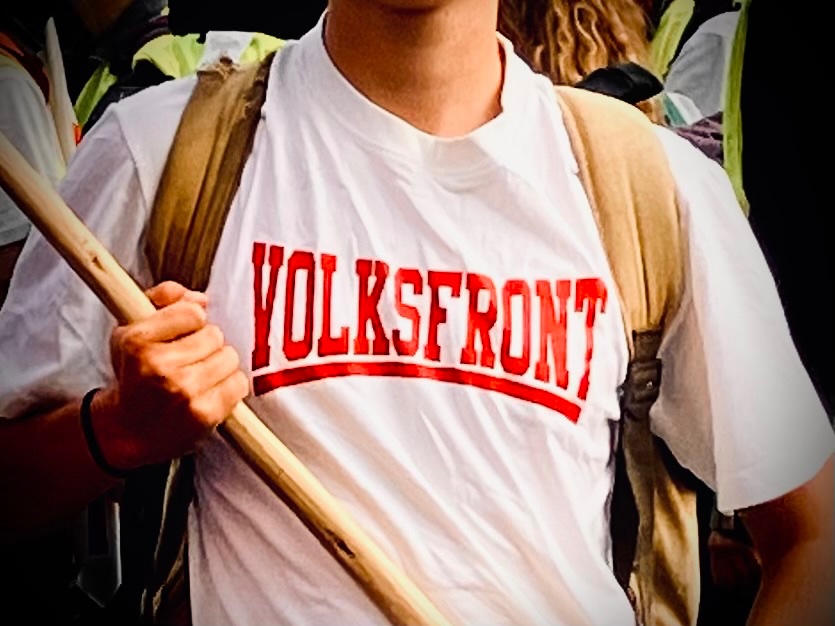 Volksfrontultra's tweet photo. Aus Thüringen erwächst der Widerstand! https://t.co/9JRqLT2thU