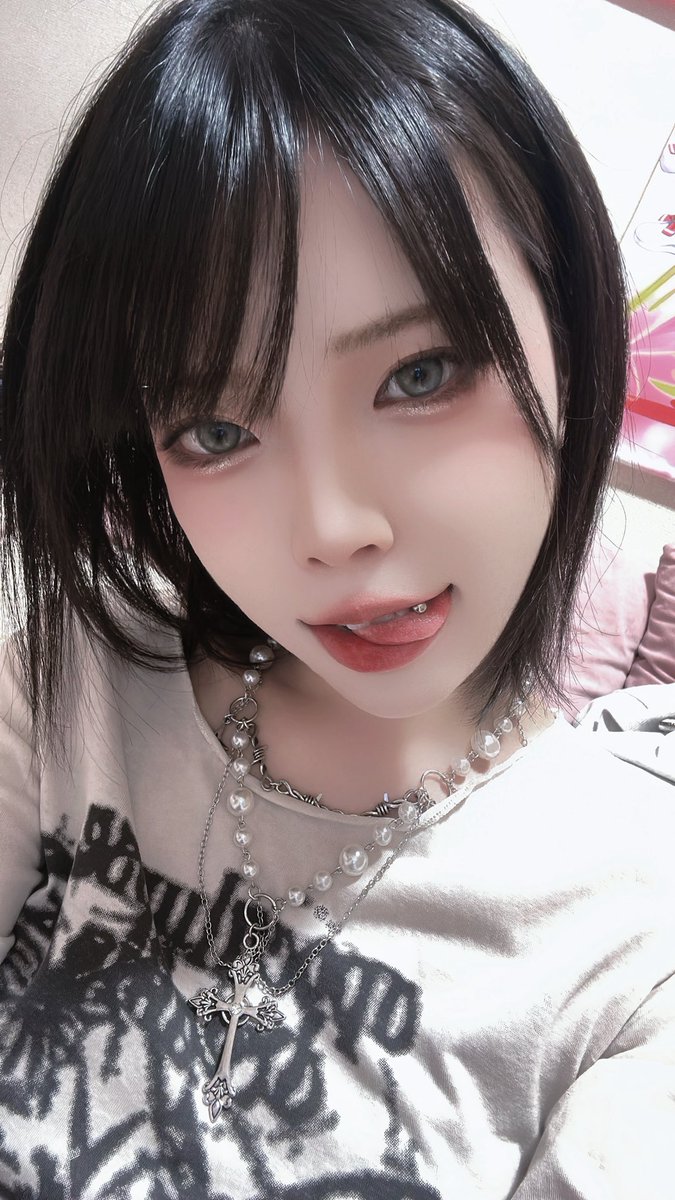 Ponyoouji's tweet photo. 自撮り📸 https://t.co/M5fD6grmWs