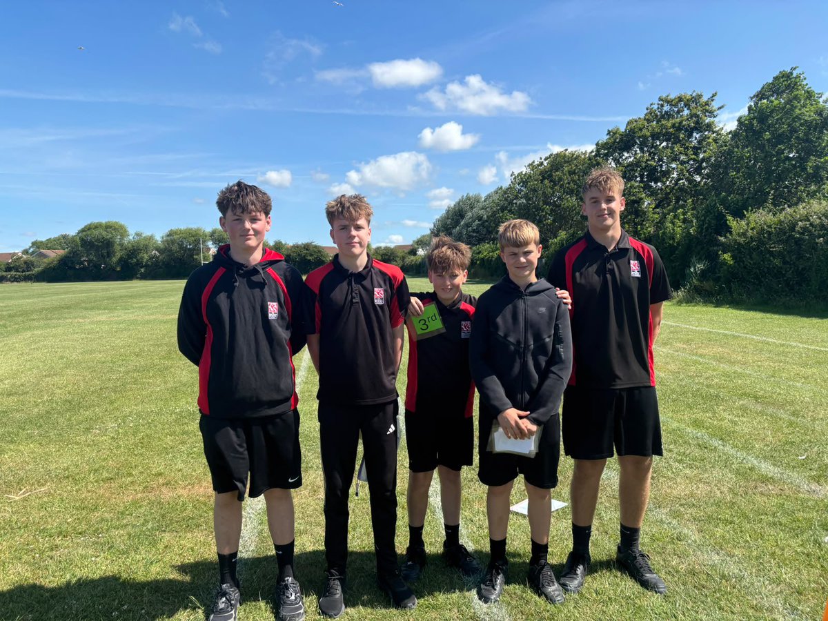 TKASA_PE's tweet photo. Massive well done and thank you to our amazing sports captains who dedicated their time to help run our annual local primary athletics event last week! What a bunch🤩 https://t.co/r2CLNm3VK2