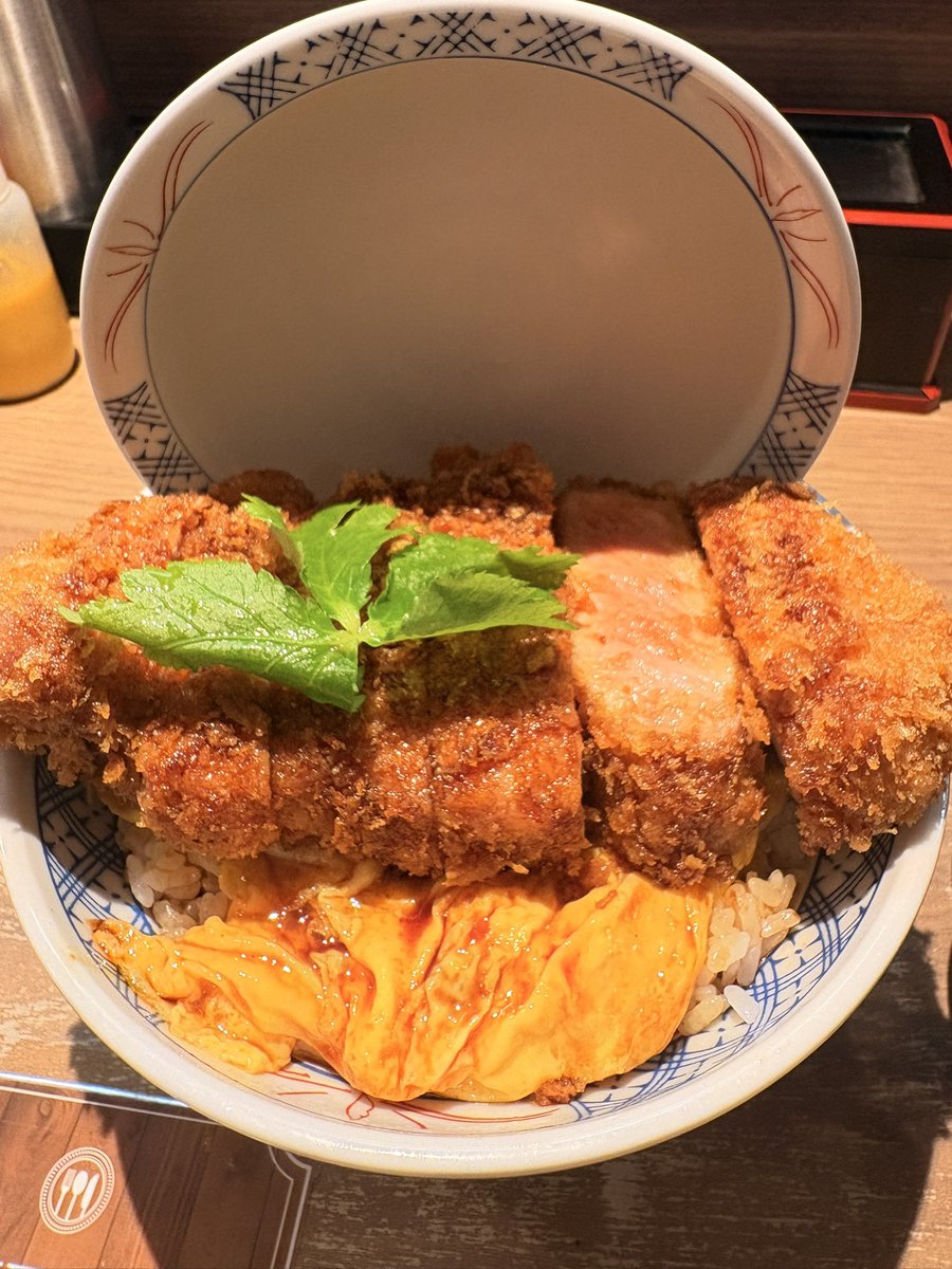 俺日ちゃん寝るにゃあ tweet media