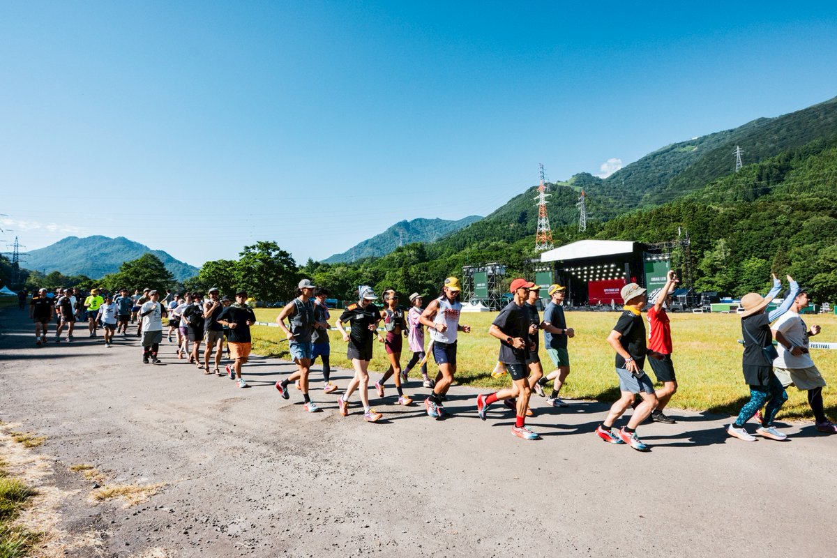 mobstyles_staff's tweet photo. 【NEWS!!】
FUJI ROCK FESTIVAL '26会場にて、
ランイベント フジロックラン'26 を7/24(金),25(土)の2日間開催！
詳細とお申し込みはこちらから！
 
https://t.co/e75wFvQJ57
 
@fujirock_jp  @KEEN_Japan 
#fujirock #フジロック
#MOBSTYLES #走るひと #KEEN
#フジロックラン #フジロックラン26 https://t.co/xkgvPvLlf3