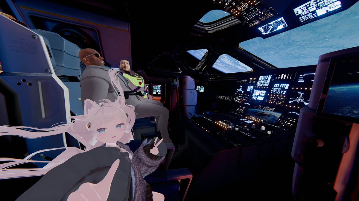 Usemame_VRC's tweet photo. （2/3）SAVA.6447 Project Lost Worlds 20260701
①バOと用心棒化のメタマン
②ジーフォースは強すぎるのでメタマンはスタンされた（の感じ）。シャトルは実際に移動したので、髪は結構いい感じに無重力っぽいです
③軌道ステーションのいいシーン
④自撮り、ずっと入口のサメのぬいぐるみに持っている https://t.co/TiMXJJP6eP