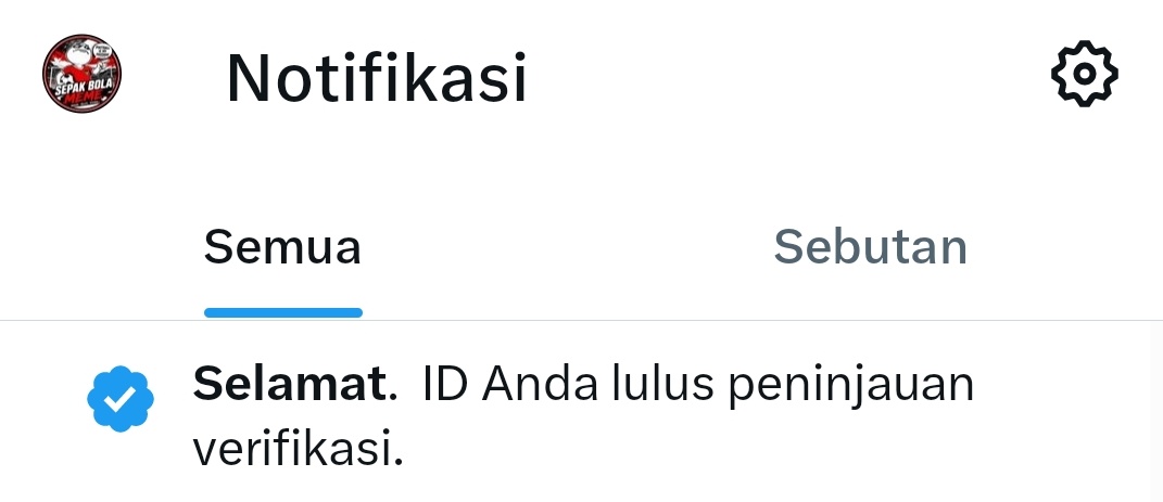 Sepak Bola Meme tweet media