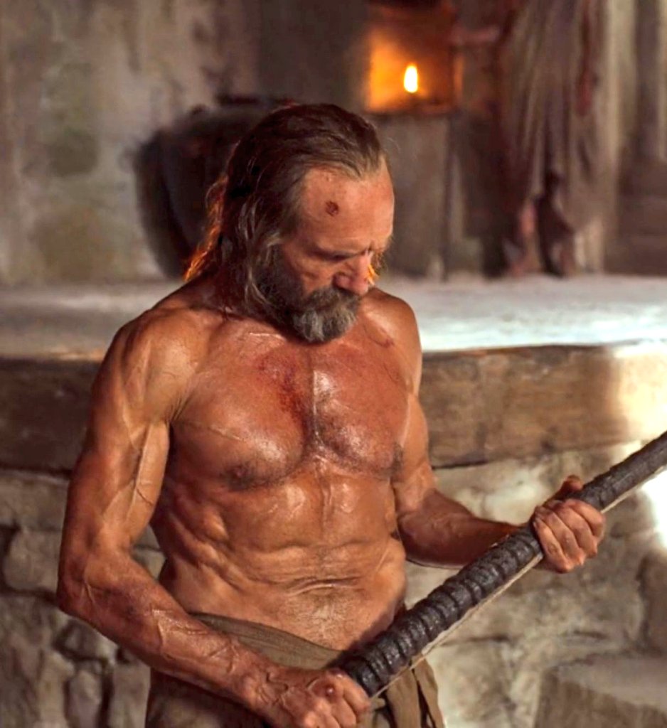 ducklord25's tweet photo. Since The Odyssey is out next week, here's Ralph Fiennes's Odysseus https://t.co/PDaC6dcBOz