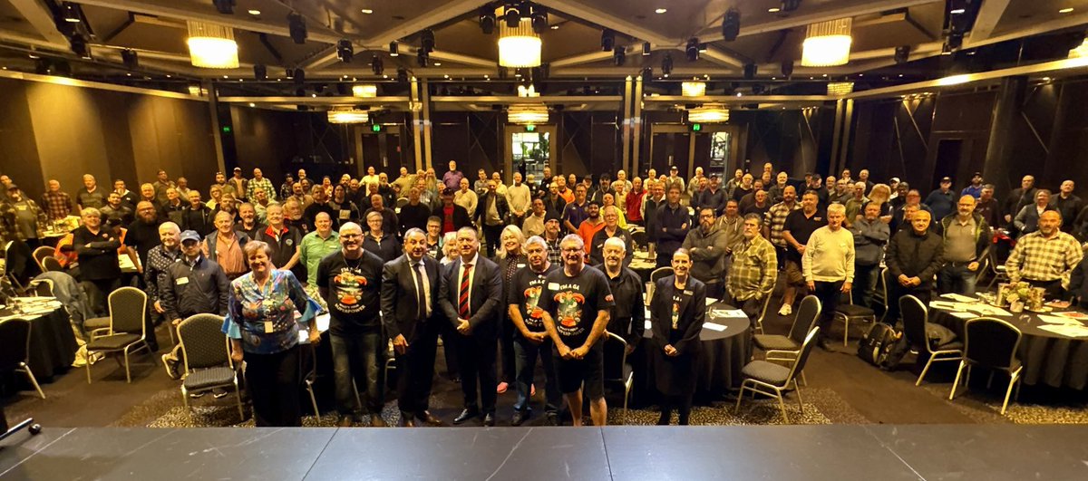 dizdarm's tweet photo. Thank you to Bill Martin from The Ponds School for inviting me to the General Assistant &amp; Farm Assistant conference. Great to see 300+  General Assistants &amp; Farm Assistants come together to learn &amp; connect with their peers. Thank you for your collective impact in our schools. https://t.co/a44ntpZqxH