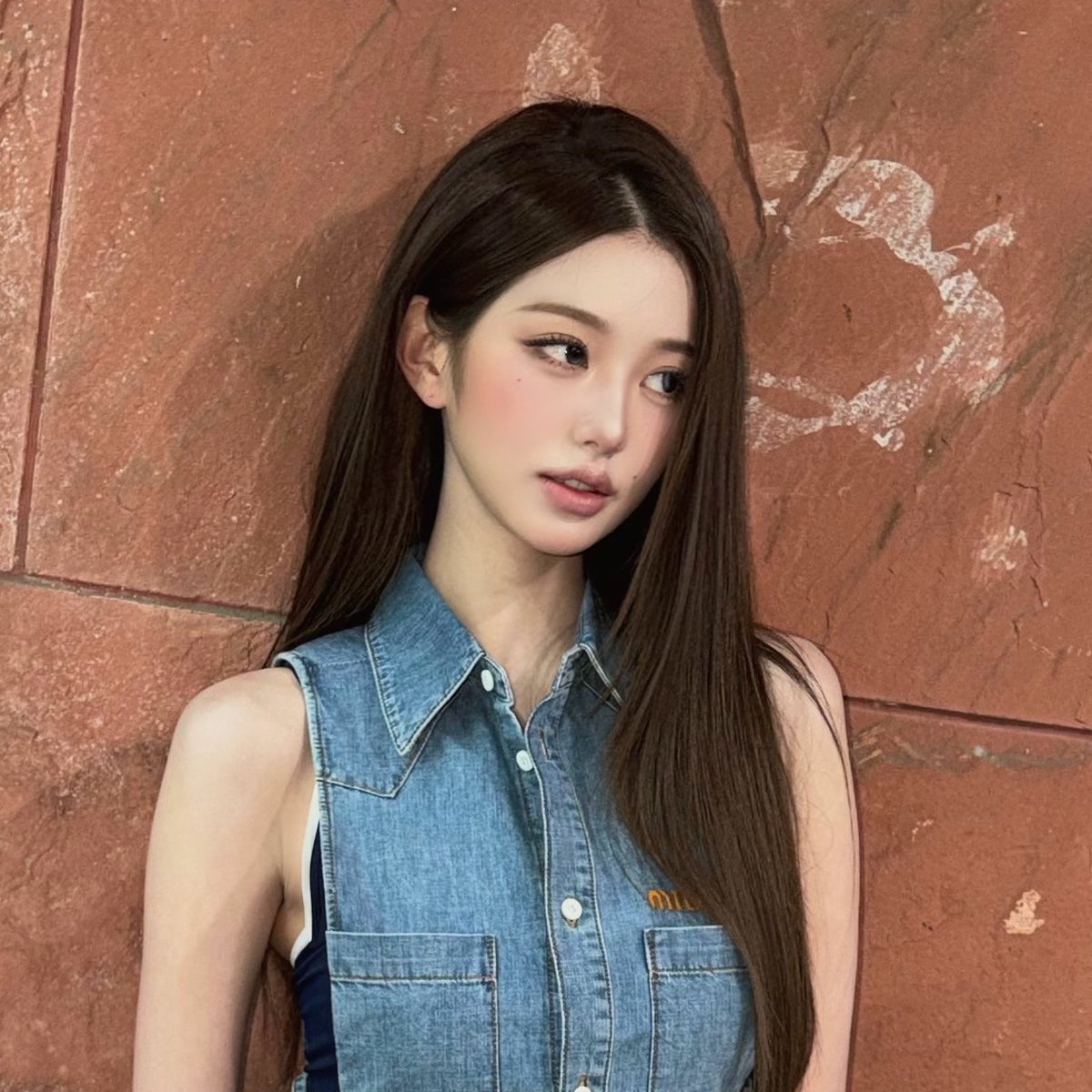 eternal1young's tweet photo. 잘생쁨 뭐야 제발 https://t.co/FfUUubEzGO