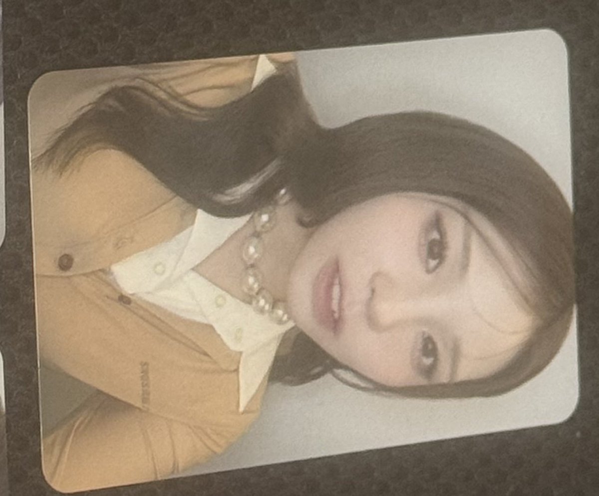 mk2_ub's tweet photo. @anko_mako_xoxo 検索より失礼します。
画像のものと会場特典のまゆかちゃんの交換は可能でしょうか？ https://t.co/7qYLQy19bO