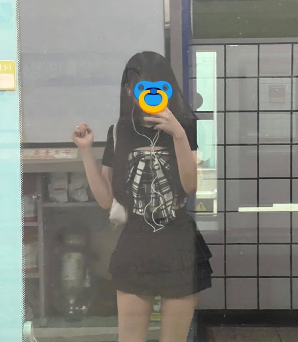 YQHyctt's tweet photo. 冗談抜きで
宮城住みの大学生のセフってどうですか？？ https://t.co/9Wayq6slFp