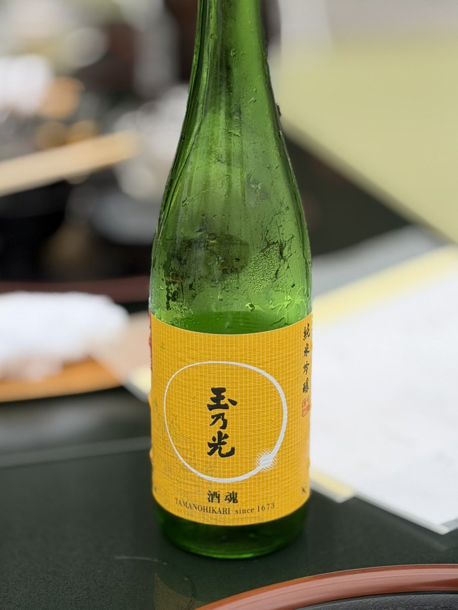 nitwo_rabbits's tweet photo. あゆ、久しぶりにいただきました
匠がスッキリして美味しい

都鶴、玉乃光は日本酒らしい味わい https://t.co/s4AHlSuvlF