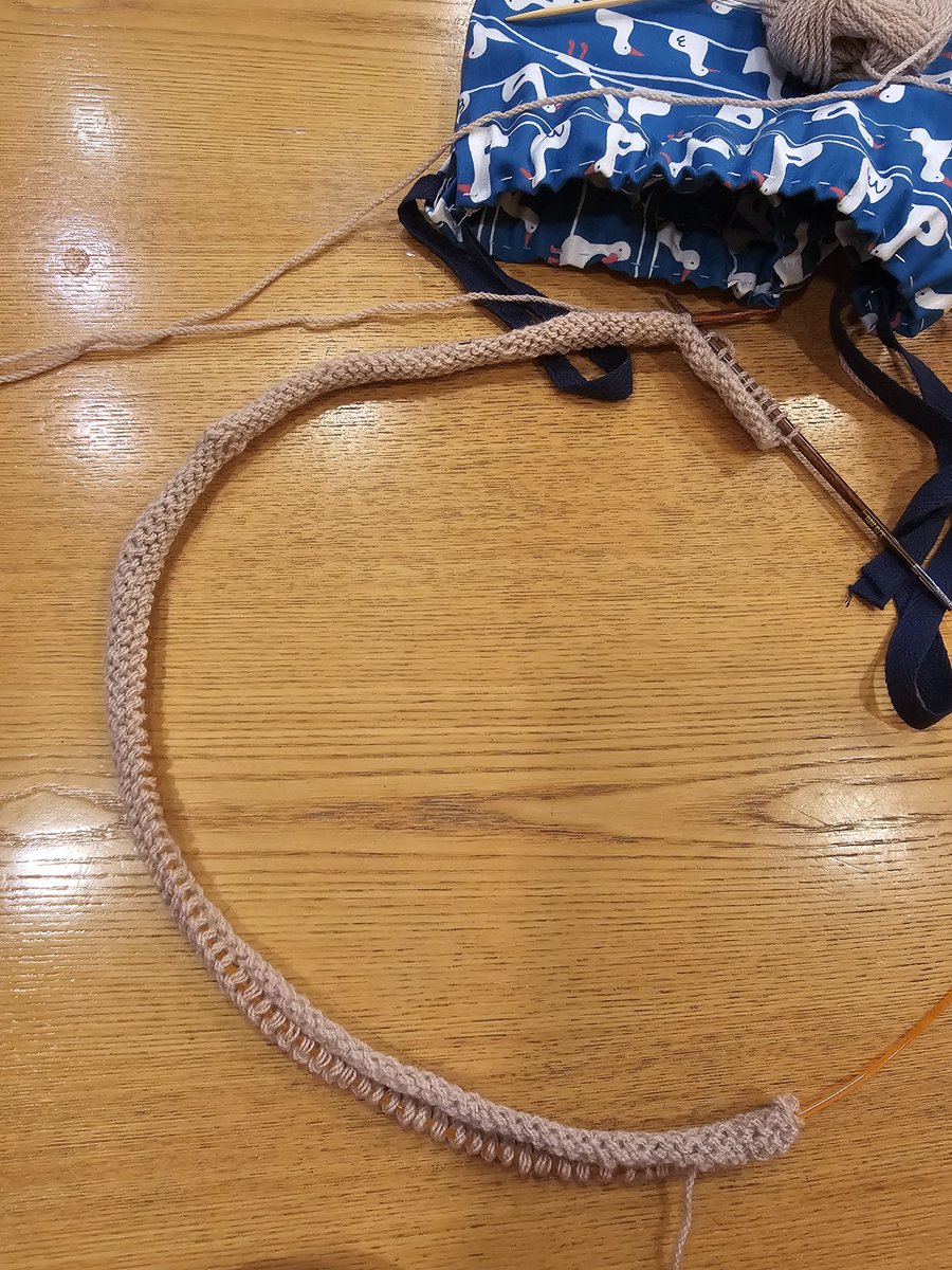 demi_knit's tweet photo. 자투리실로  뜨개중 https://t.co/WQROMm6gD7