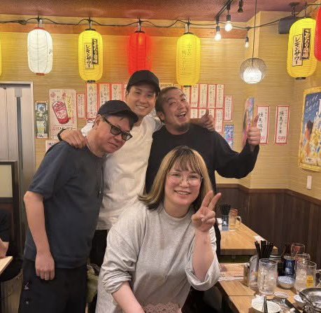 tsukuba3939's tweet photo. 竹村さん！赤坂さん！ご来店いただきありがとうございます❤️
竹村さんに3冷ホッピー呑んでいただけてしあわせです！😙
赤坂さん！めちゃくちゃナイスBODYでした！
またお会いできるのがたのしみです🌟 https://t.co/95l7K843mq