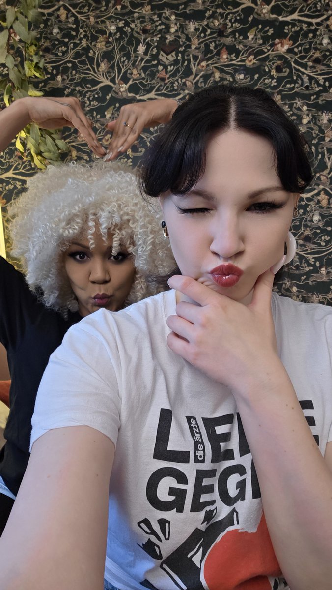 nanasredroom's tweet photo. Caca and I are humans, not fucking AI Bots. Being online 24/7 is not possible and if I do have a kinky play with one of you, I will focus on that one person until he is screaming my name into his phone.

Thank you for understanding and supporting me and my girls on @fansly ~ 😈 https://t.co/f6vuk68jIW