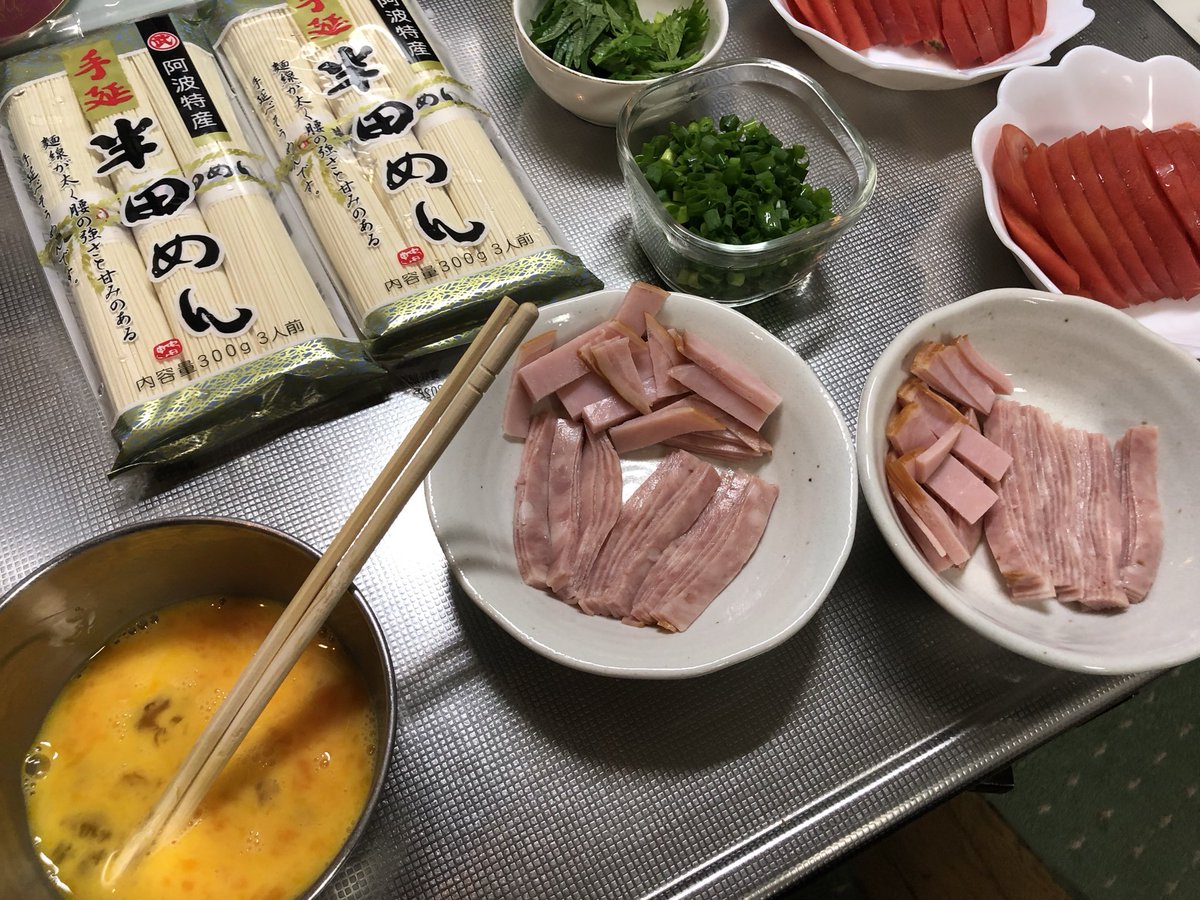 shr4649555's tweet photo. 薬味の準備ちぅ✨ https://t.co/9k8es3KjlS