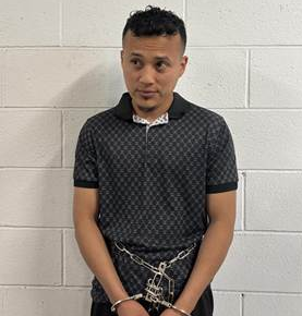 EROBoston's tweet photo. On June 16, ICE Boston arrested Omar Guillen-Juarez, a criminal illegal alien from El Salvador, during targeted operations in Boston, Mass.

Guillen-Juarez’s criminal history includes pending charges for photographing sexual or intimate parts without consent. https://t.co/RxXMiFvVh0