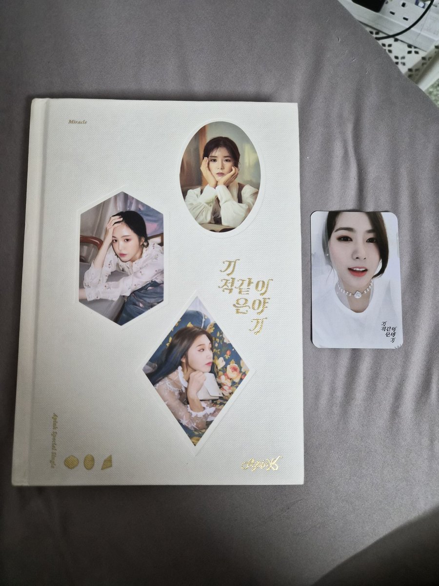 HuiHui0813's tweet photo. WTS 🇲🇾 Apink Album
Pm for more detail.
#apink #apinkalbum #apinkmalaysia #wtsapinkalbum https://t.co/VU8XwPZnI3