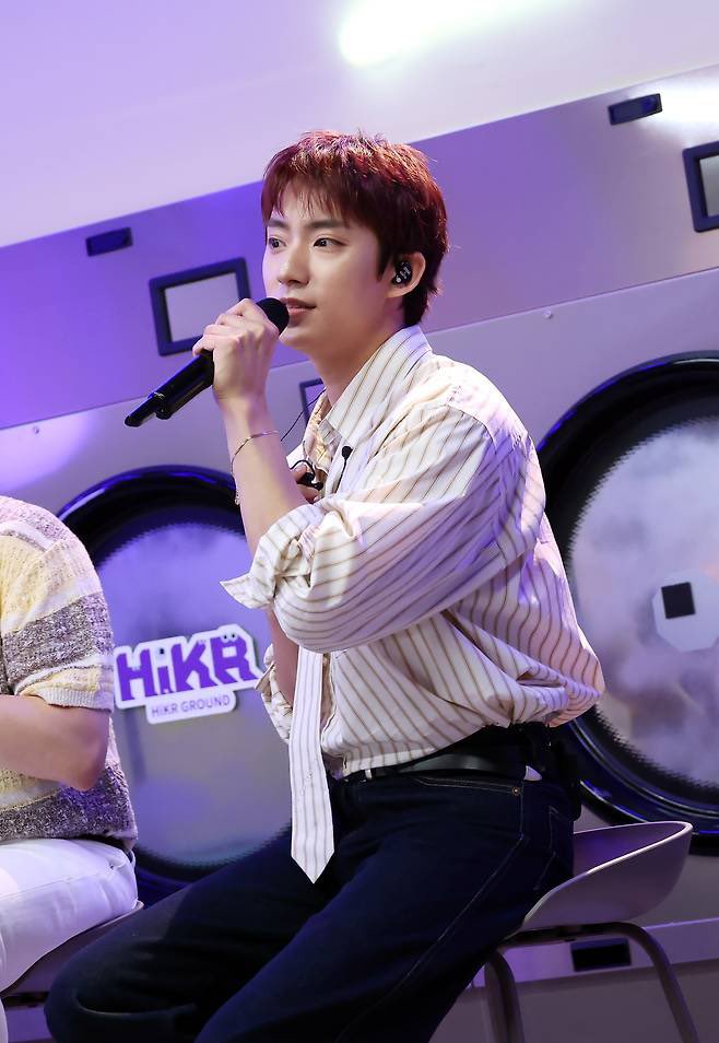 lxeris_'s tweet photo. 260707 월간다음 비하인드 #B1A4

사진 많으니까 구경 고고링💕

🔗 https://t.co/18YTa3vSR2 https://t.co/QEyf8dqHcp